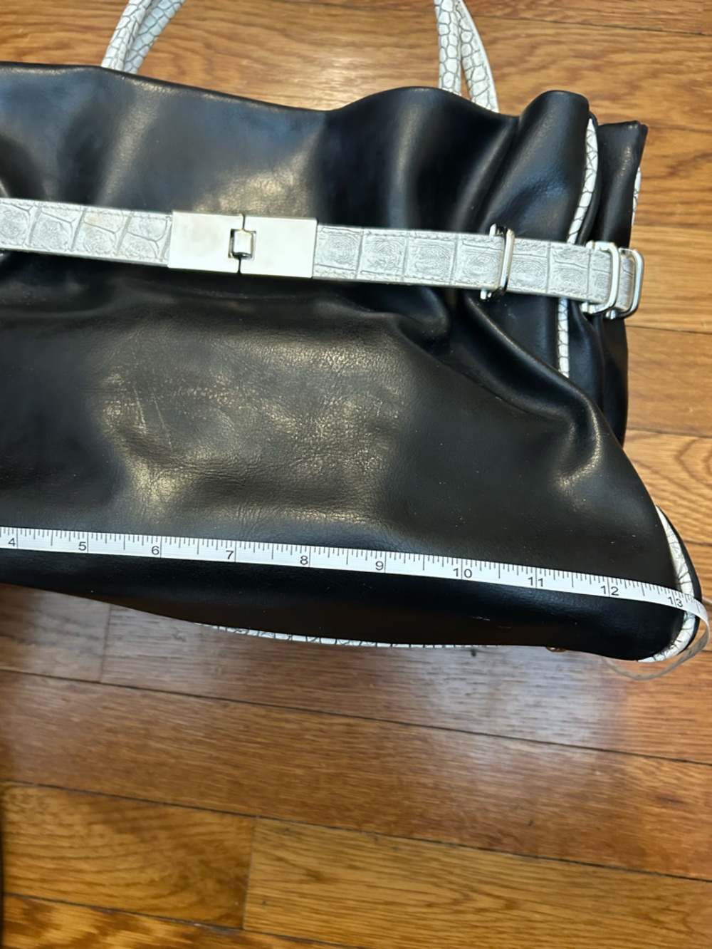 Vintage Carlo Pulicati Leather Handbag - Picture 9 of 11